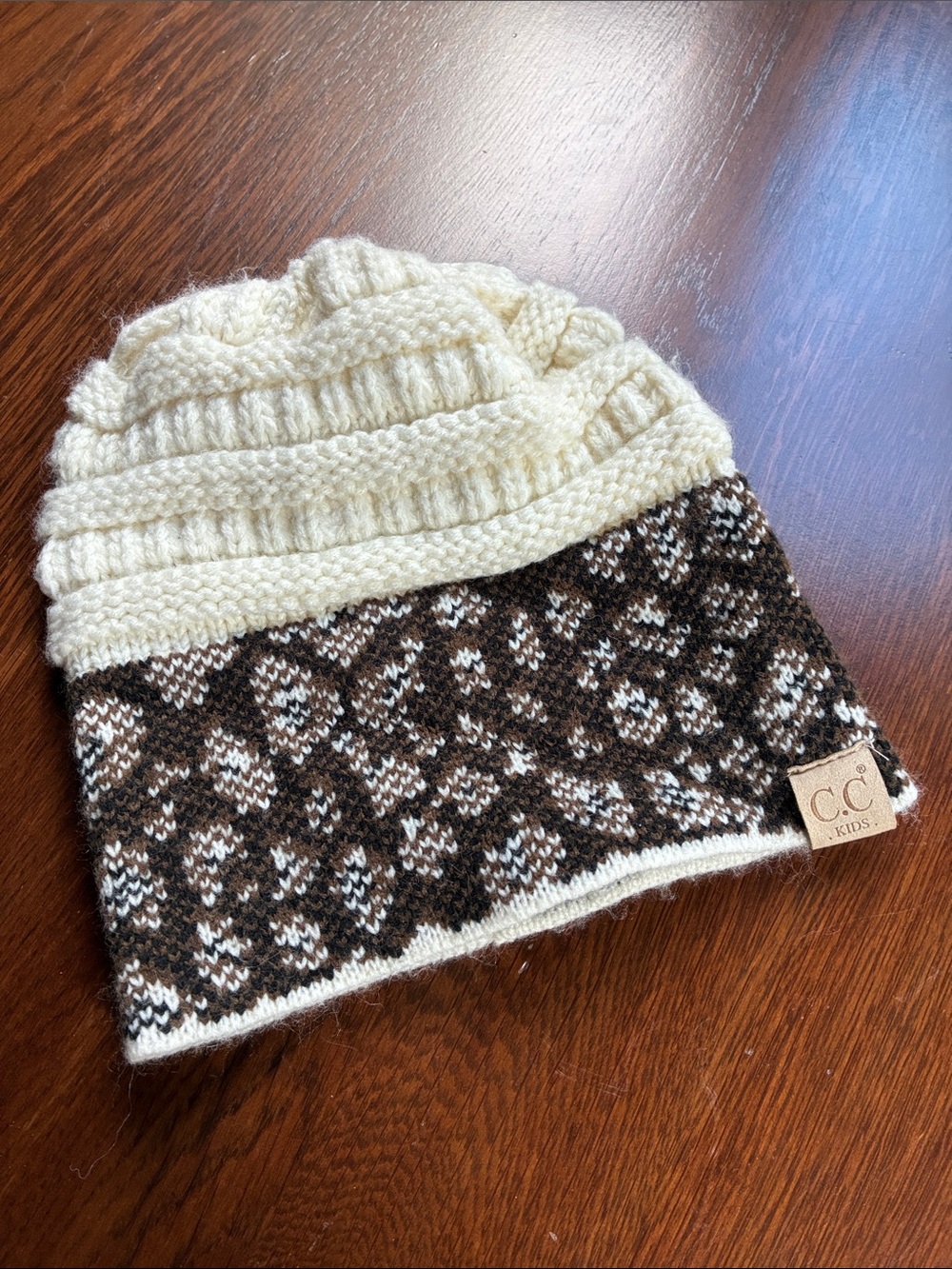 C.C Kids Cream and Brown Patterned Knit Beanie Hat